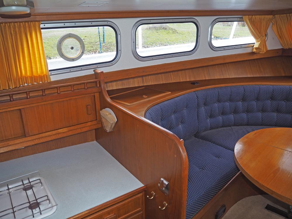 Fore ship, Accommodation